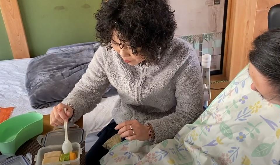 【山田亜裕美】2022/01/29(土)　食事介助